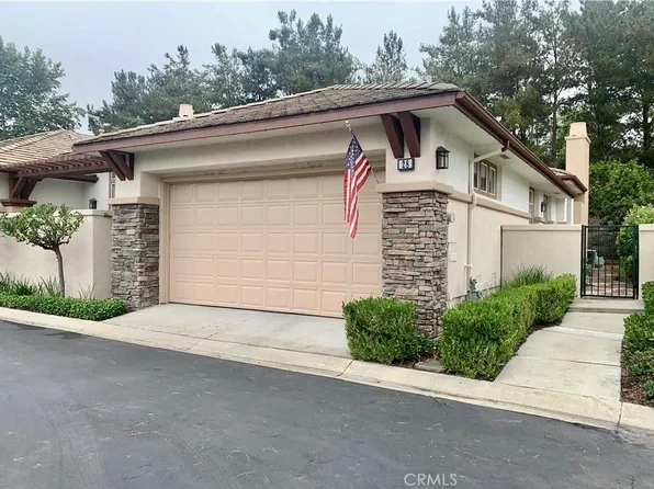 28 Bogey Ln, Coto De Caza, CA 92679