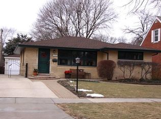 740 Florence Dr, Park Ridge, IL 60068