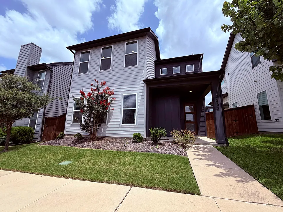 2232 Scenic Bluff Dr