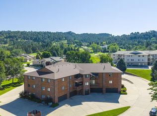 4215 Fairway Hills Dr APT 204, Rapid City, SD 57702