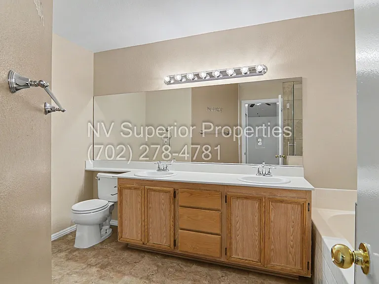 3629 Bethel Bay St — Photo 42