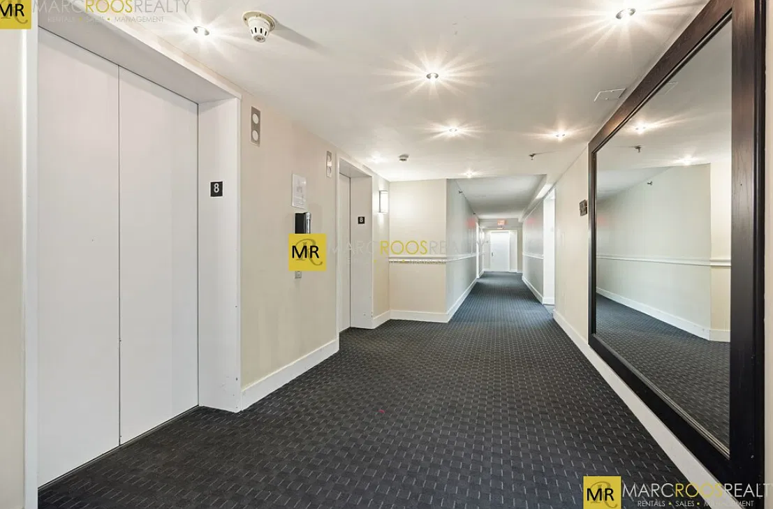 2 bed, 1.5 bath, 9999 sqft, $3,600 — Photo 4