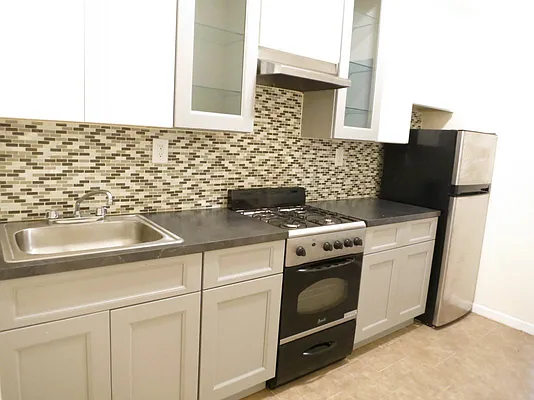 Rented by Bohemia Realty Group | media 9