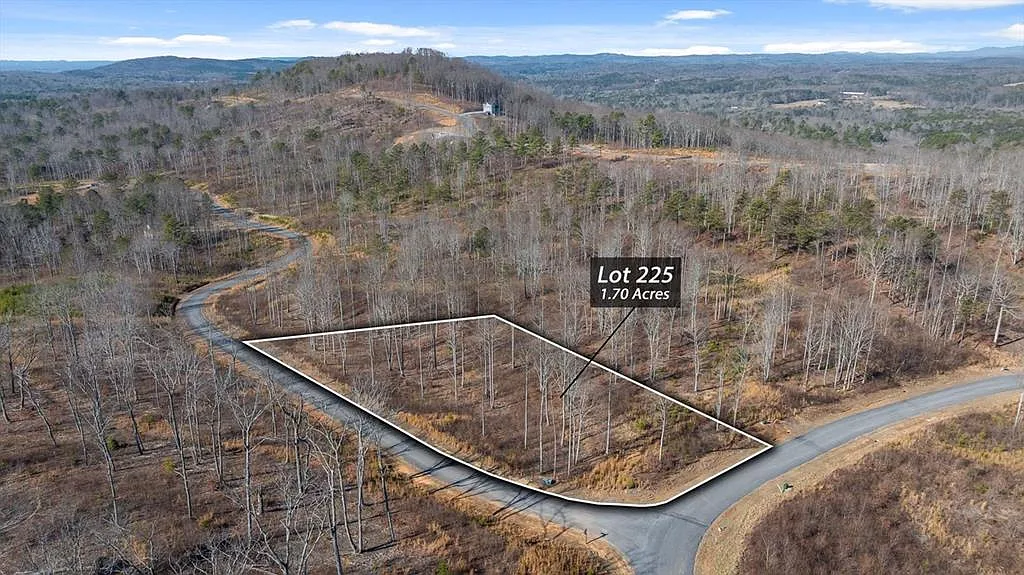 225 Oak Park Dr photo 1