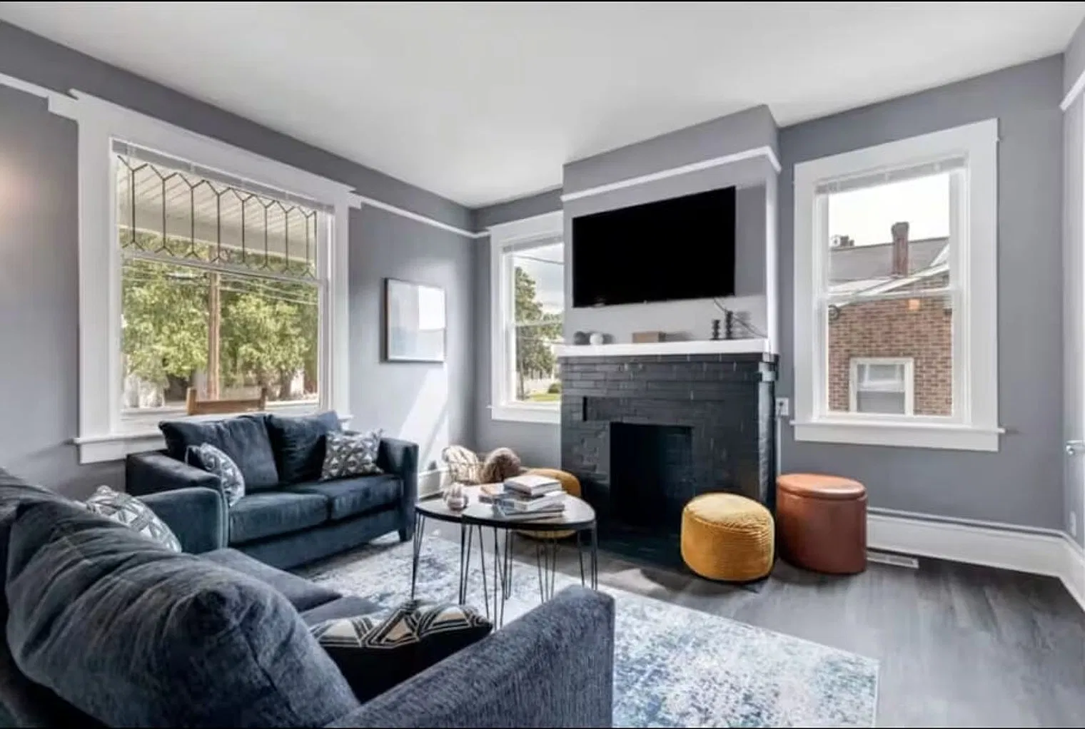 4 bed, 2.0 bath, $7,967 — Photo 1