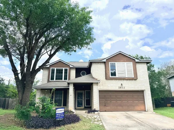 2812 Hidden Grove Ln, Schertz, TX 78154