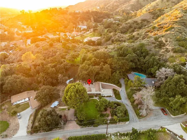 1129 Glencoe Heights Dr, Glendora, CA 91741