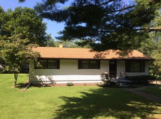 140 Arbor Dr, Niles, MI 49120