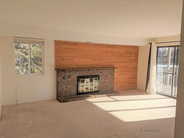 600 Manhattan Dr #A7 — Photo 4