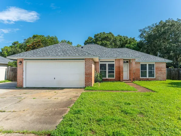 8562 Vehlin Ct, Navarre, FL 32566