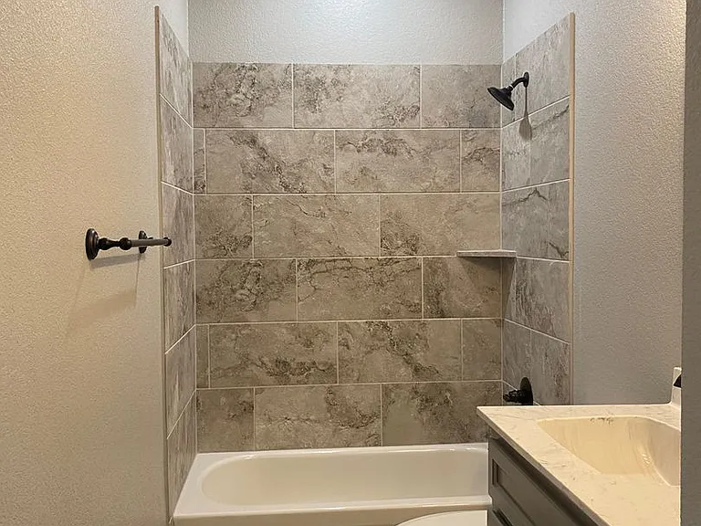 1615 Black Kettle Trl — Photo 23