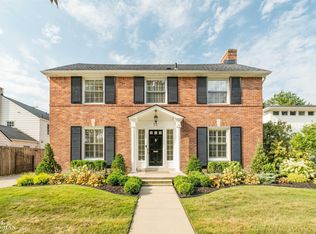 55 Stanton Ln, Grosse Pointe Farms, MI 48236
