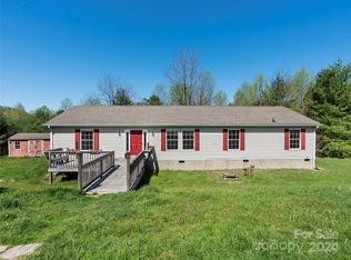 435 Fortescue Rd, Zirconia, NC 28790