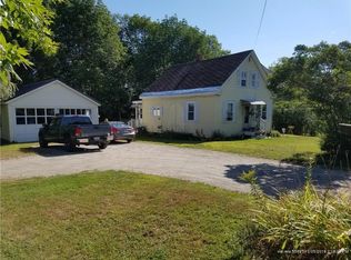 45 Prospect St, Searsport, ME 04974