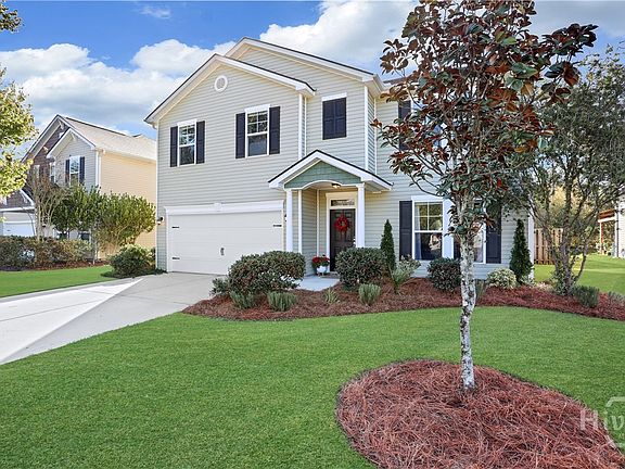 2nd image of 32 Richmond Walk Drive