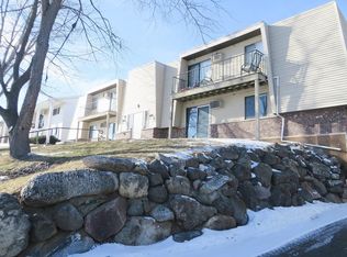 5576 Guilford Rd APT 1, Fitchburg, WI 53711