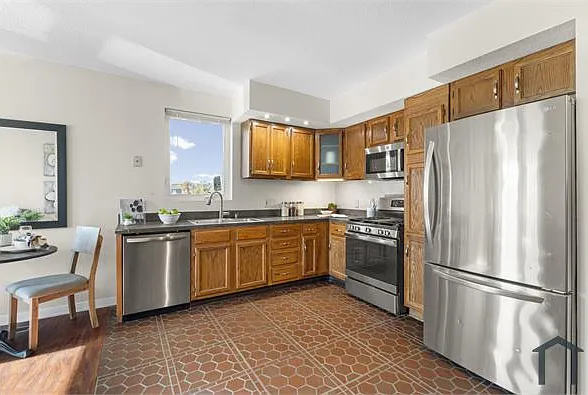3843 Saint Ferdinand Ave — Photo 3