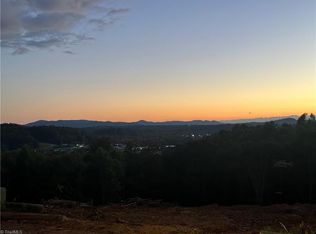 1295 Colonial Hts #18-19, North Wilkesboro, NC 28659