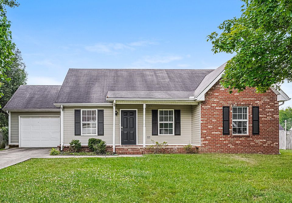 1st image of 1723 Locerbie Dr
