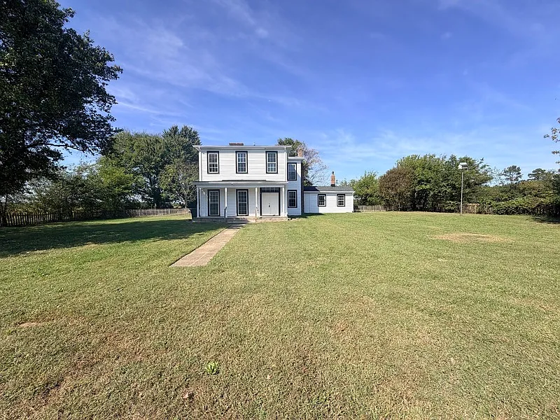2270 Nelsons Bridge Rd