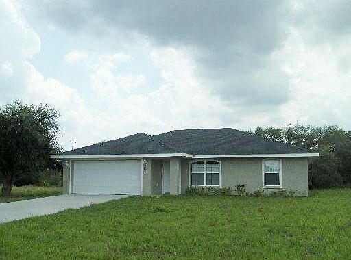 2212 Lemon Dr