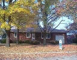 1st image of 1414 N Medford Ave
