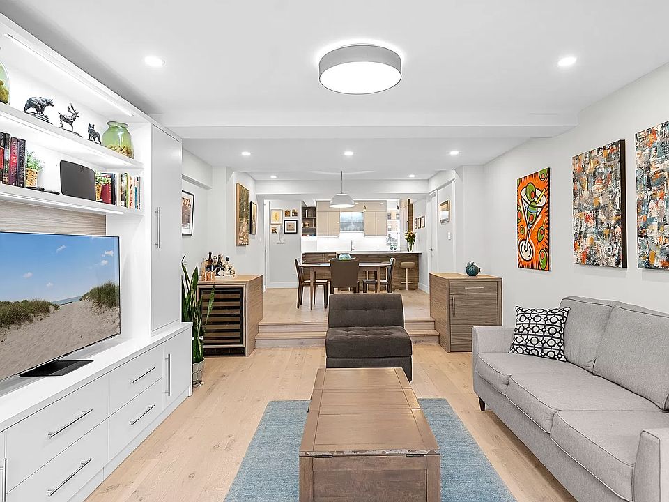 1st image of 15 W 84th St APT 8C
