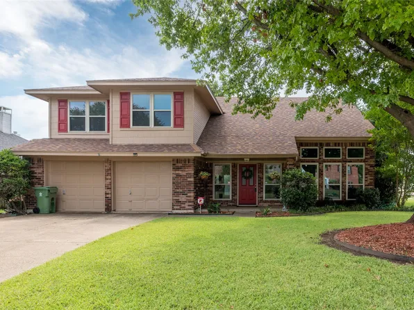 307 Baldwin St, Grand Prairie, TX 75052