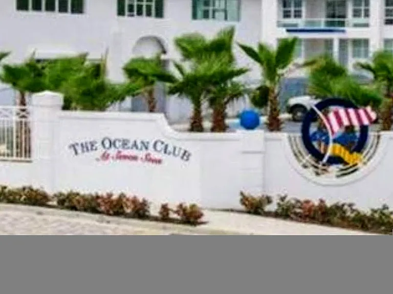 1 Ocean Club At Seven Spgs #AW402 — Photo 2