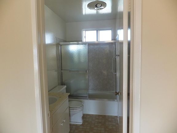 Hall bath