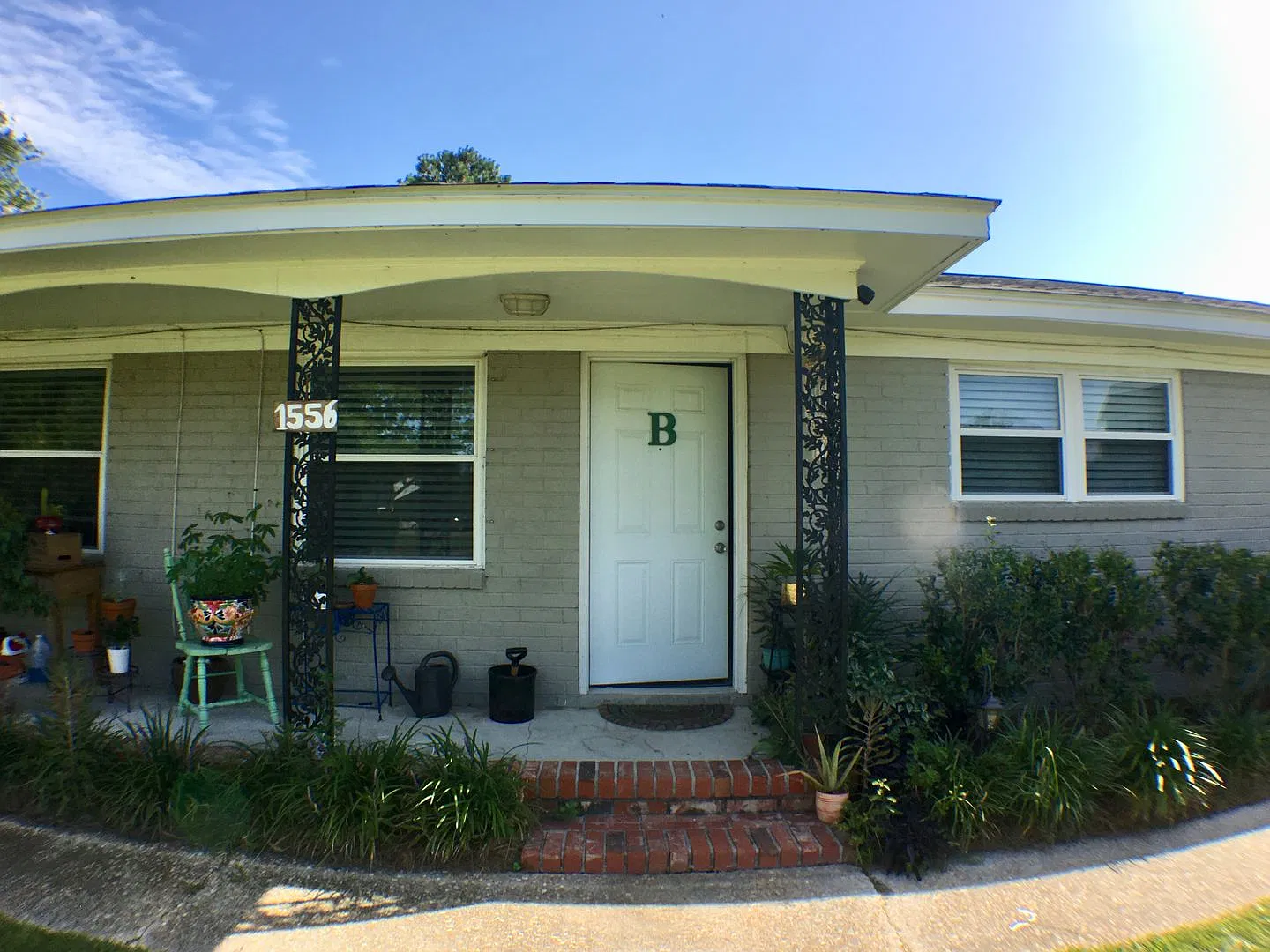 Long Term- 1556 Kemper Avenue Unit B — Photo 2