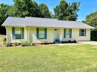 5623 Kanady Rd, Murrayville, GA 30564