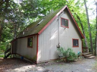 5240 Rr 5, Bushkill, PA 18324