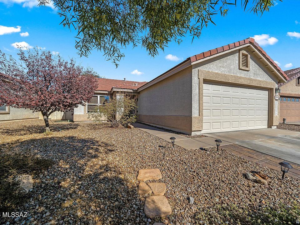 1st image of 13146 N Tanner Robert Dr