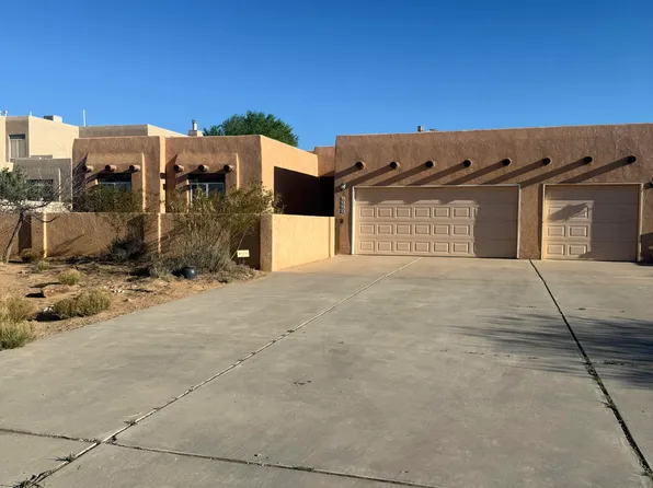 1573 Vargas Rd SE, Rio Rancho, NM 87124