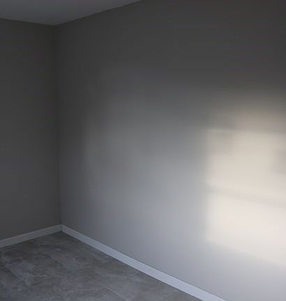 3rd image of 942 NW 11th Ct