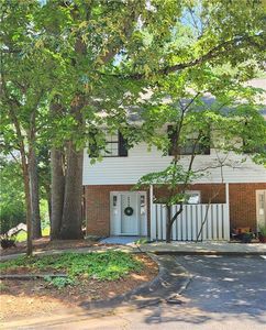 6050 Wintergreen Rd, Norcross, GA, 30093