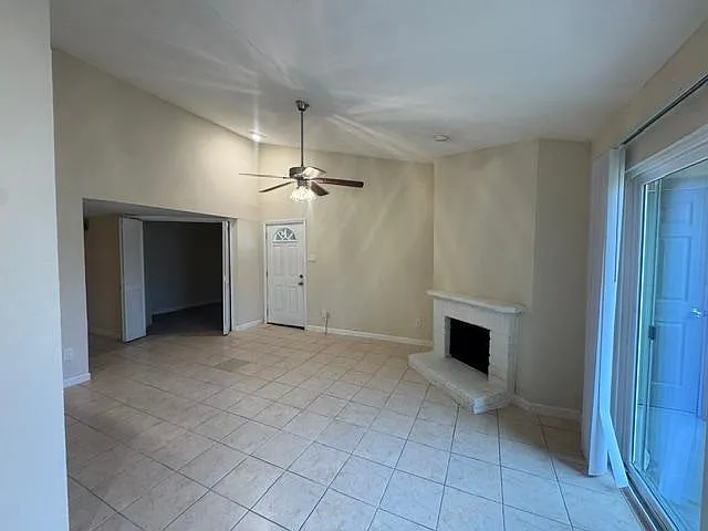 16111 Aspenglenn Dr #908 — Photo 1