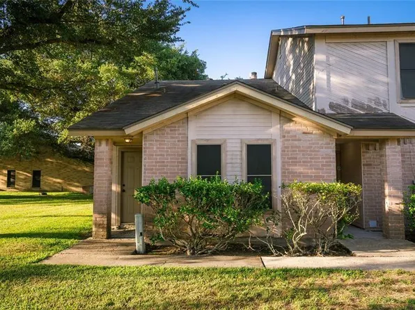 1911 Country Village Blvd Unit A, Humble, TX 77338