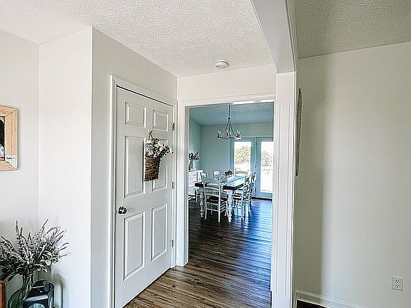 3rd image of 1414 Kentucky Ct #59