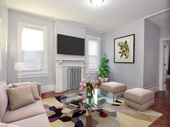 2nd image of 146 Johnston St Floor 2