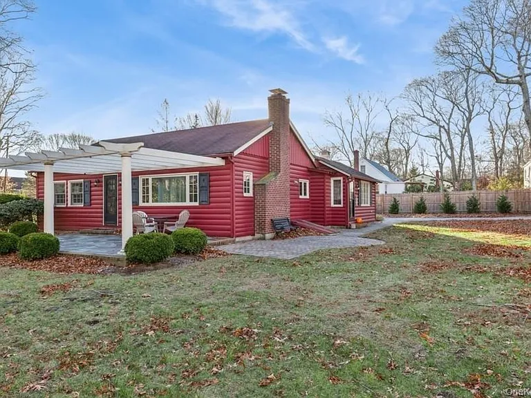 1850 Sterling Rd — Photo 5