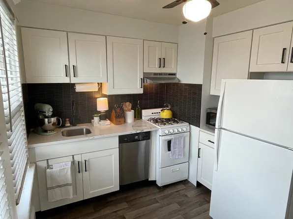 520 3rd Ave Floor 2, Lyndhurst, NJ 07071