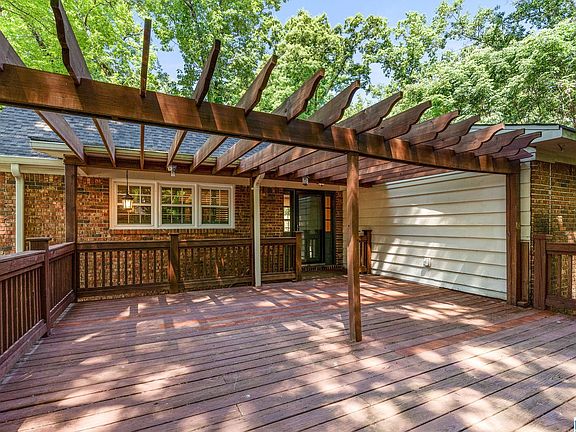 3rd image of 3624 Kingshill Rd