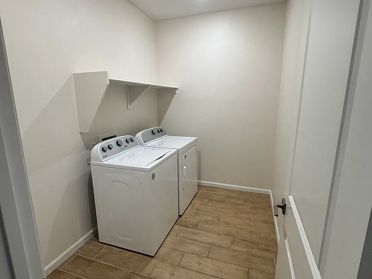 24562 W Hopi St — Photo 17