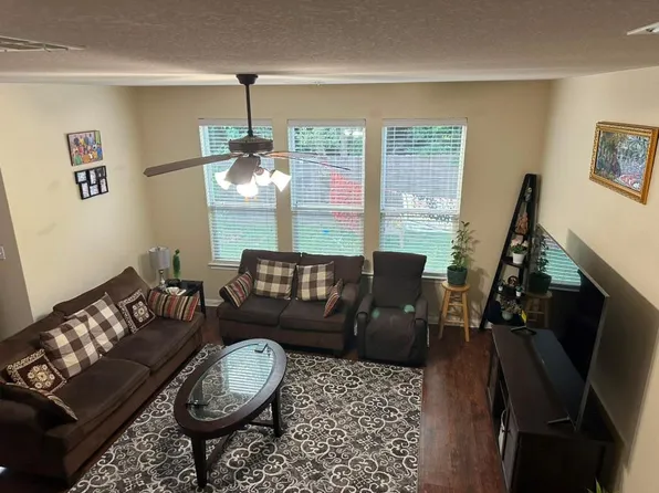 2995 Peacemaker St, Round Rock, TX 78681