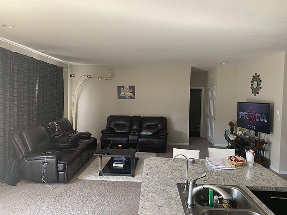4th image of 1354 Glen Canyon Dr