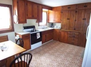 215 E Elm St, Oneida, NY 13421