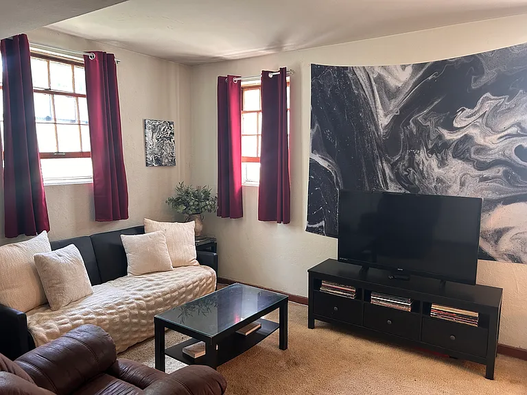 2932 Drew Ave S #5 — Photo 4