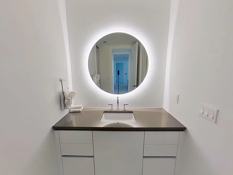 Signature Place — Photo 11